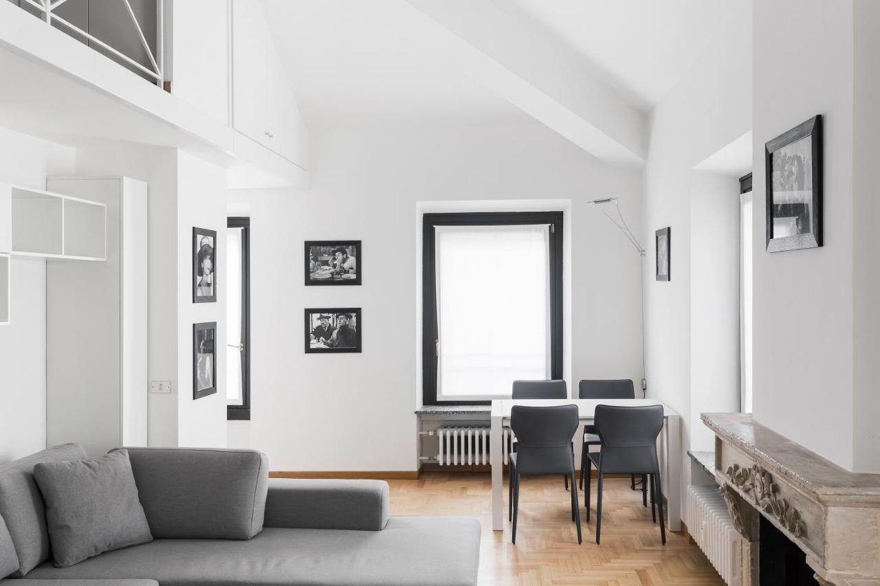 Living Brera, A Unique Experience - Vicolo Fiori Apartment Milan Bagian luar foto