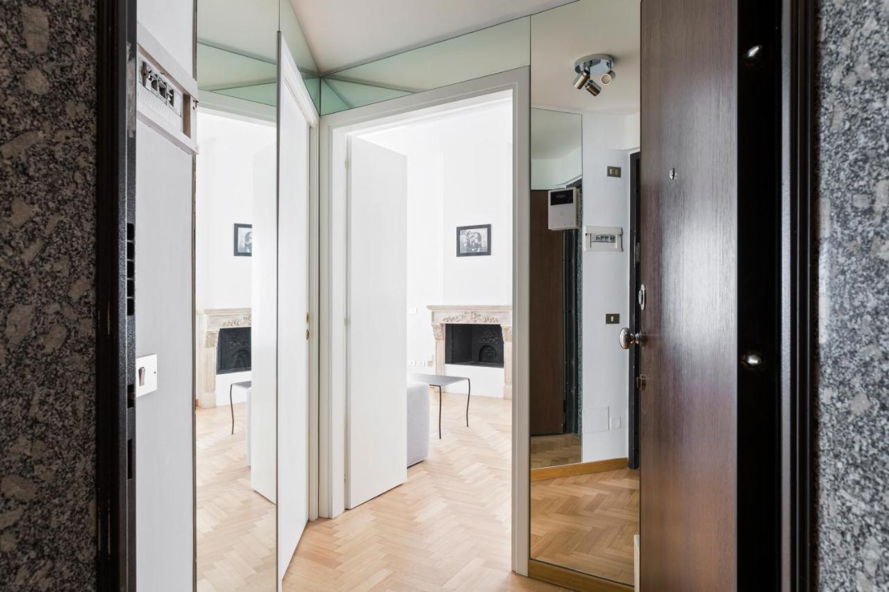 Living Brera, A Unique Experience - Vicolo Fiori Apartment Milan Bagian luar foto