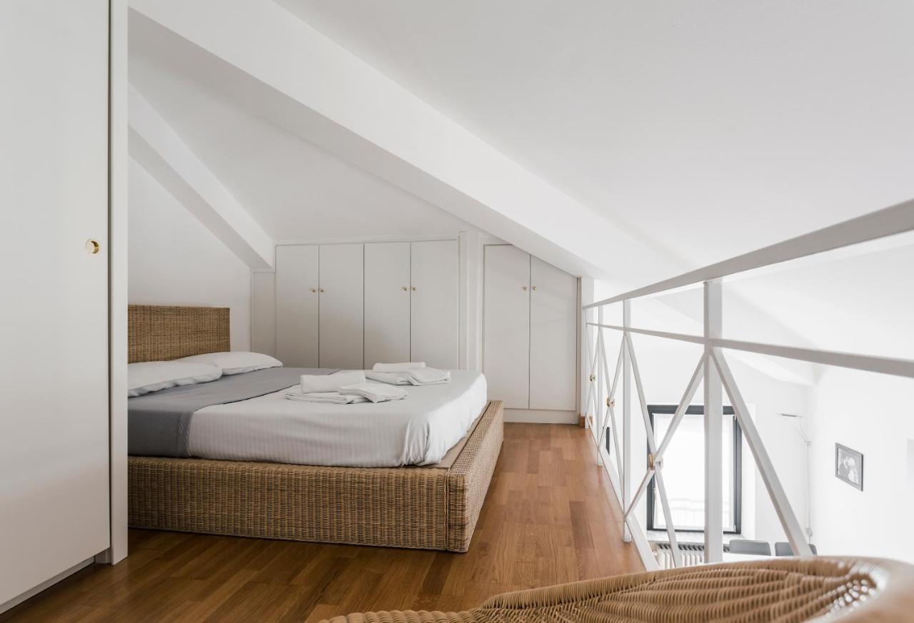 Living Brera, A Unique Experience - Vicolo Fiori Apartment Milan Bagian luar foto